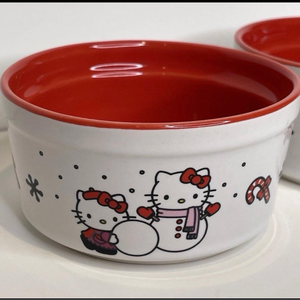 Hello Kitty Red and White Ceramic Ramekin Set - Picture 3 of 6